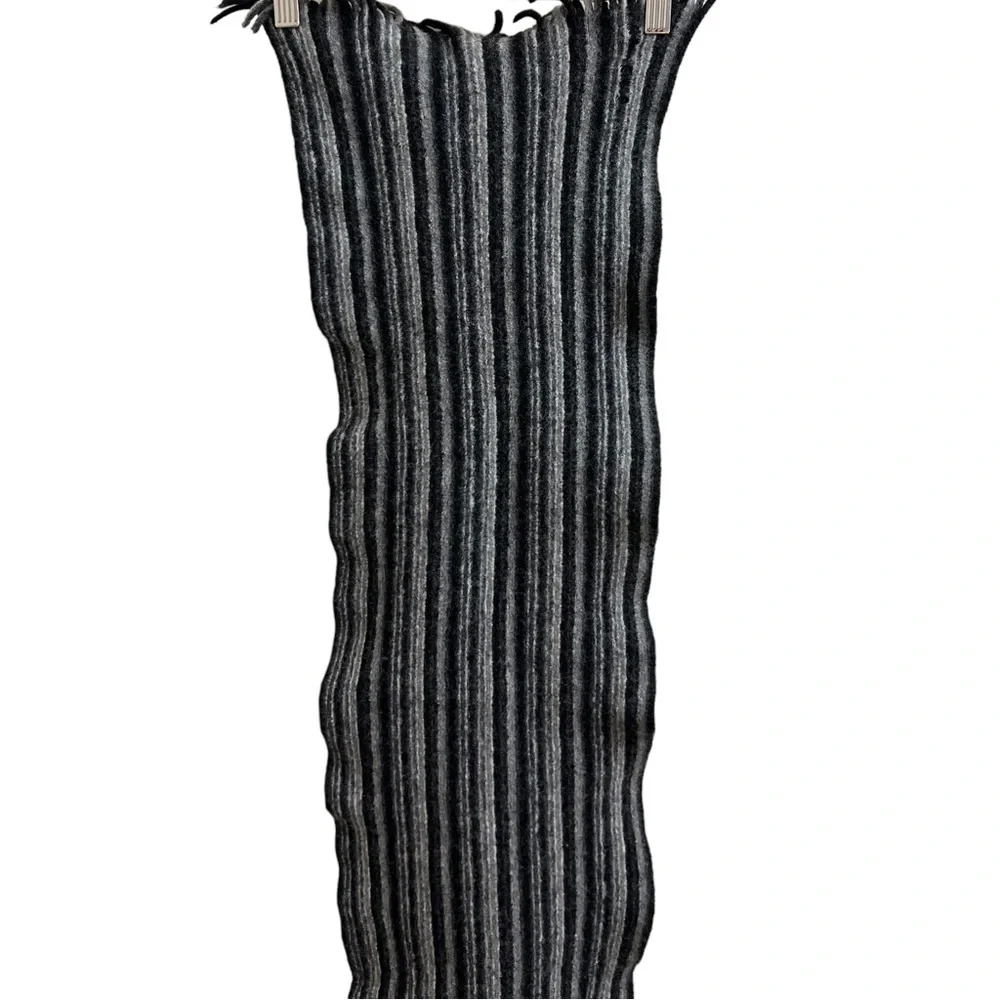 Hugo Boss scarf